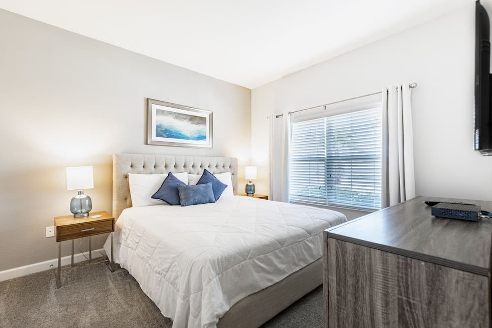 Sunny Dwelling - Image 4