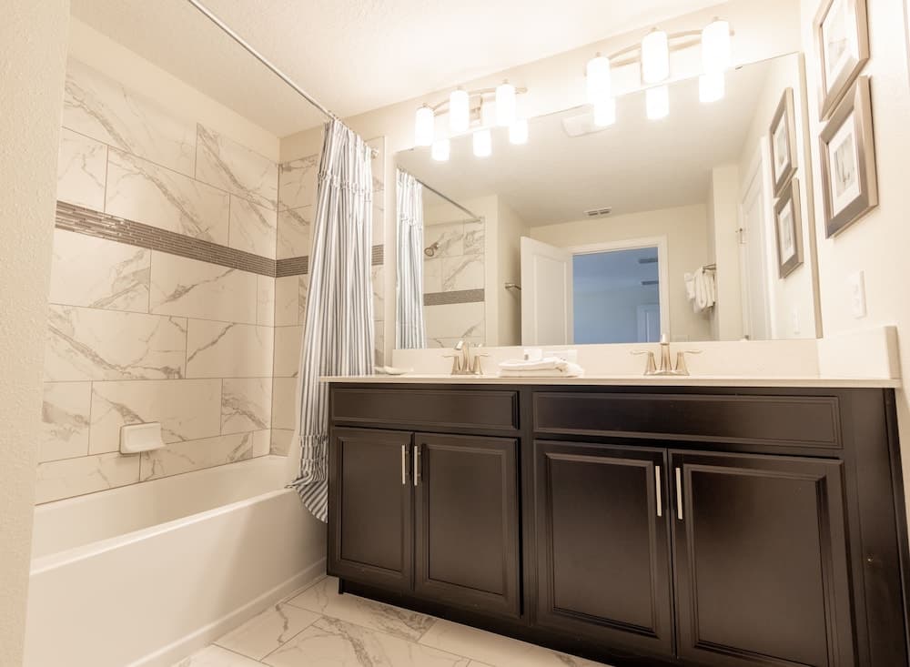 Sunny Dwelling - Image 9