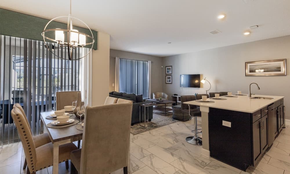 Sunny Dwelling - Image 5