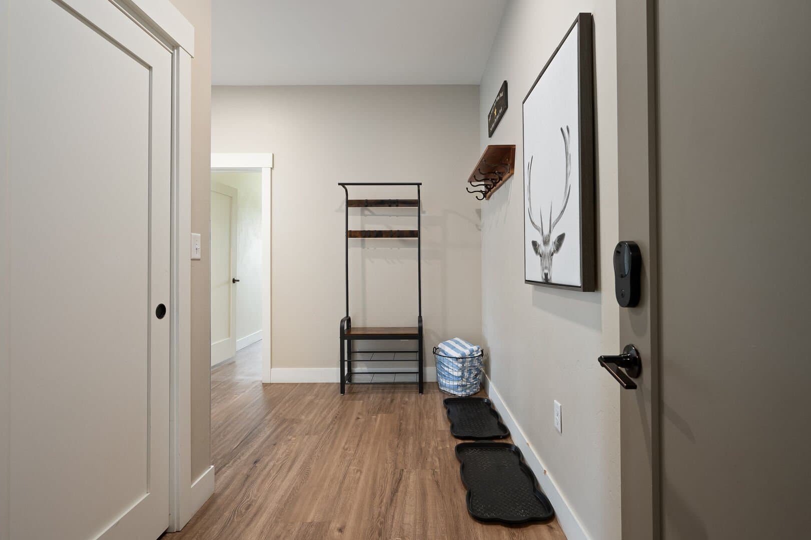 Hideaway Station Loft #207 - Image 2