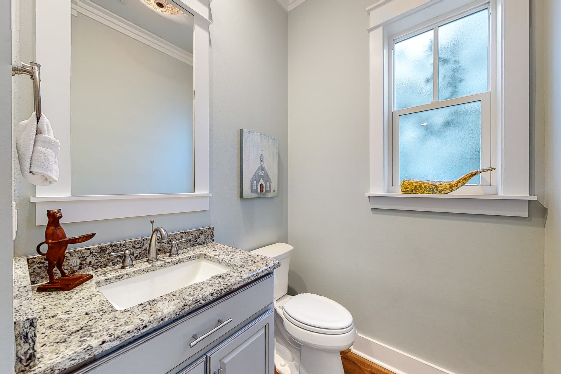 Coastal Retreat House - Image 10