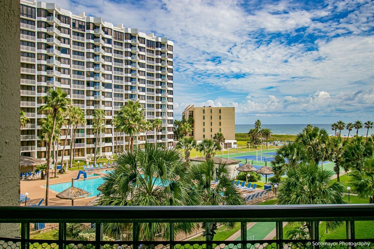 Queen Isabella Residence - Image 5