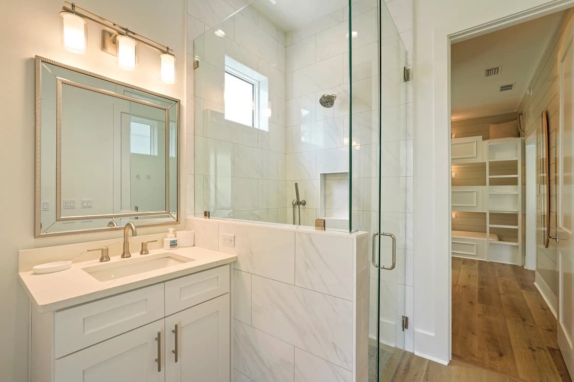 Serenity Skies - Image 8