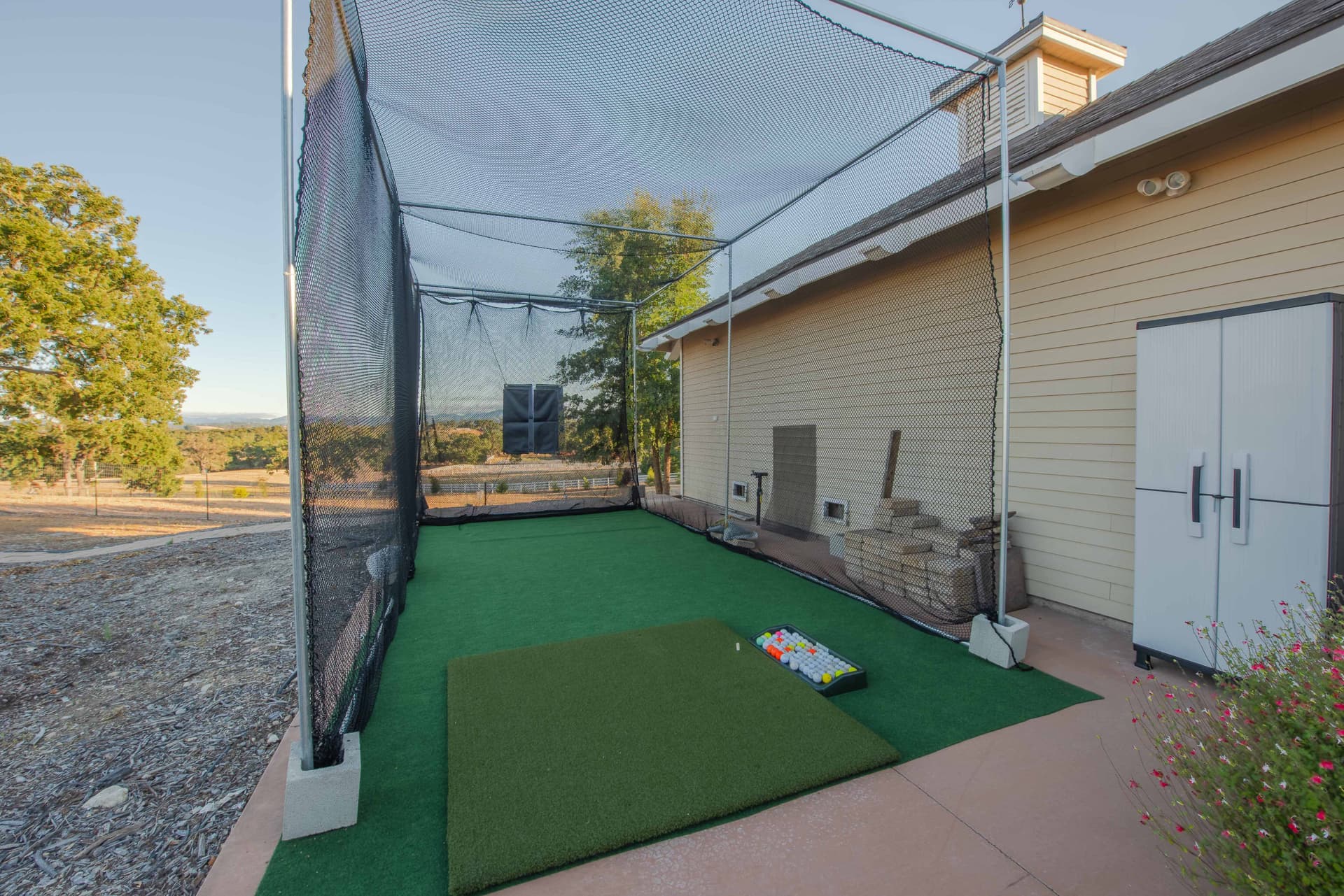 Frontier Farmhouse - Image 57