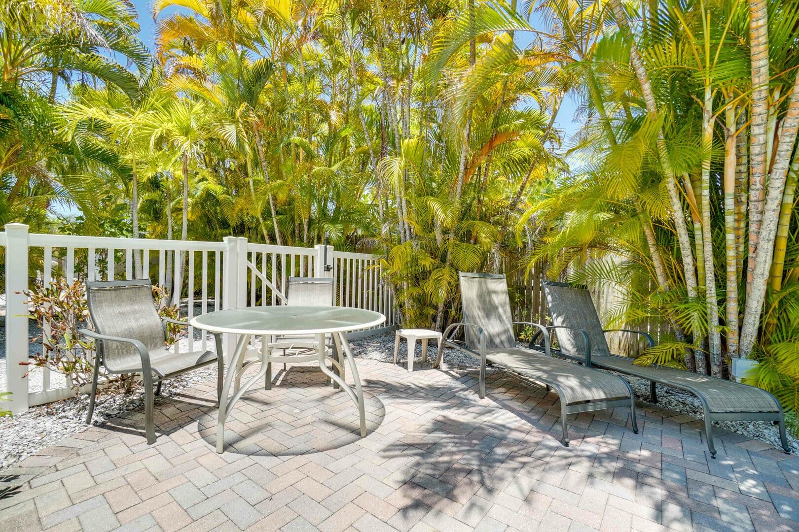 Blue Lagoon House - Image 32