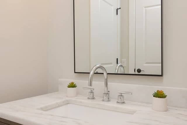 Bradley Circle #30 - Image 38