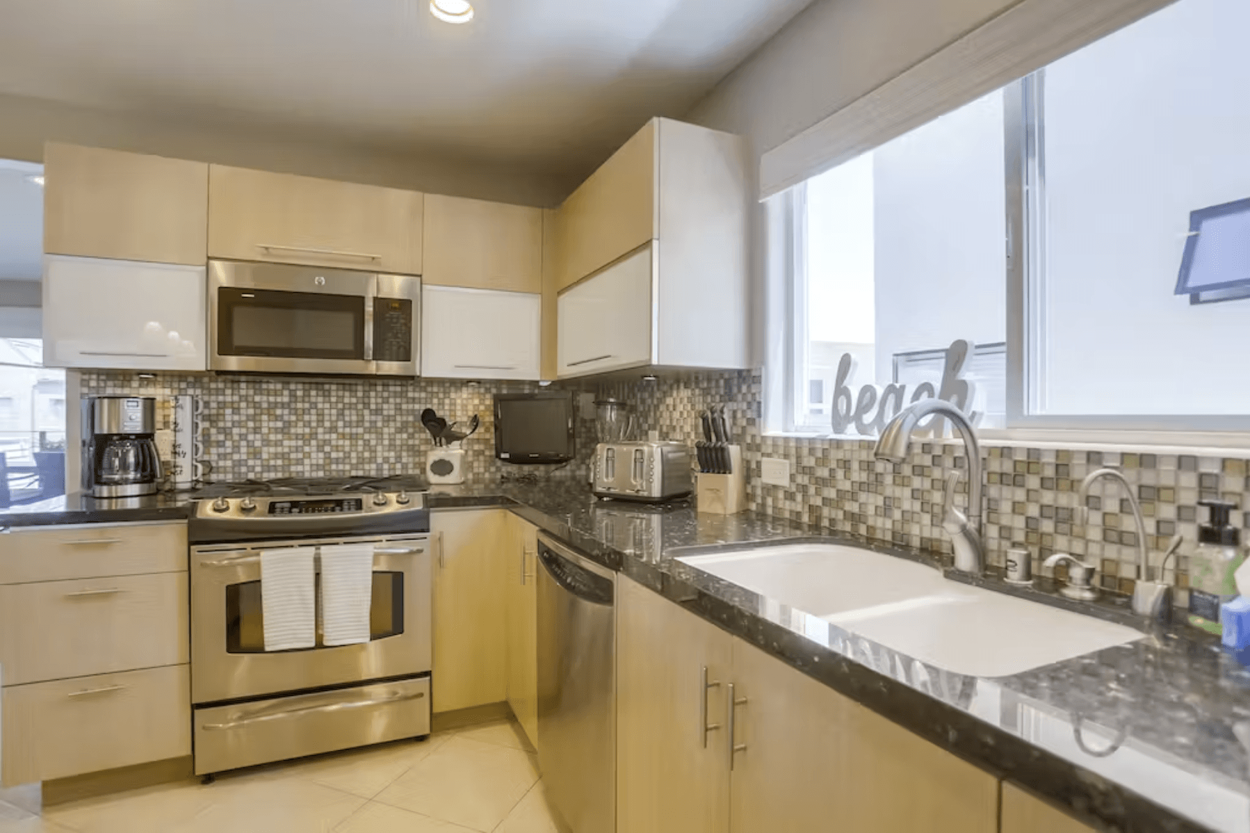 Rockaway Escape - Image 9