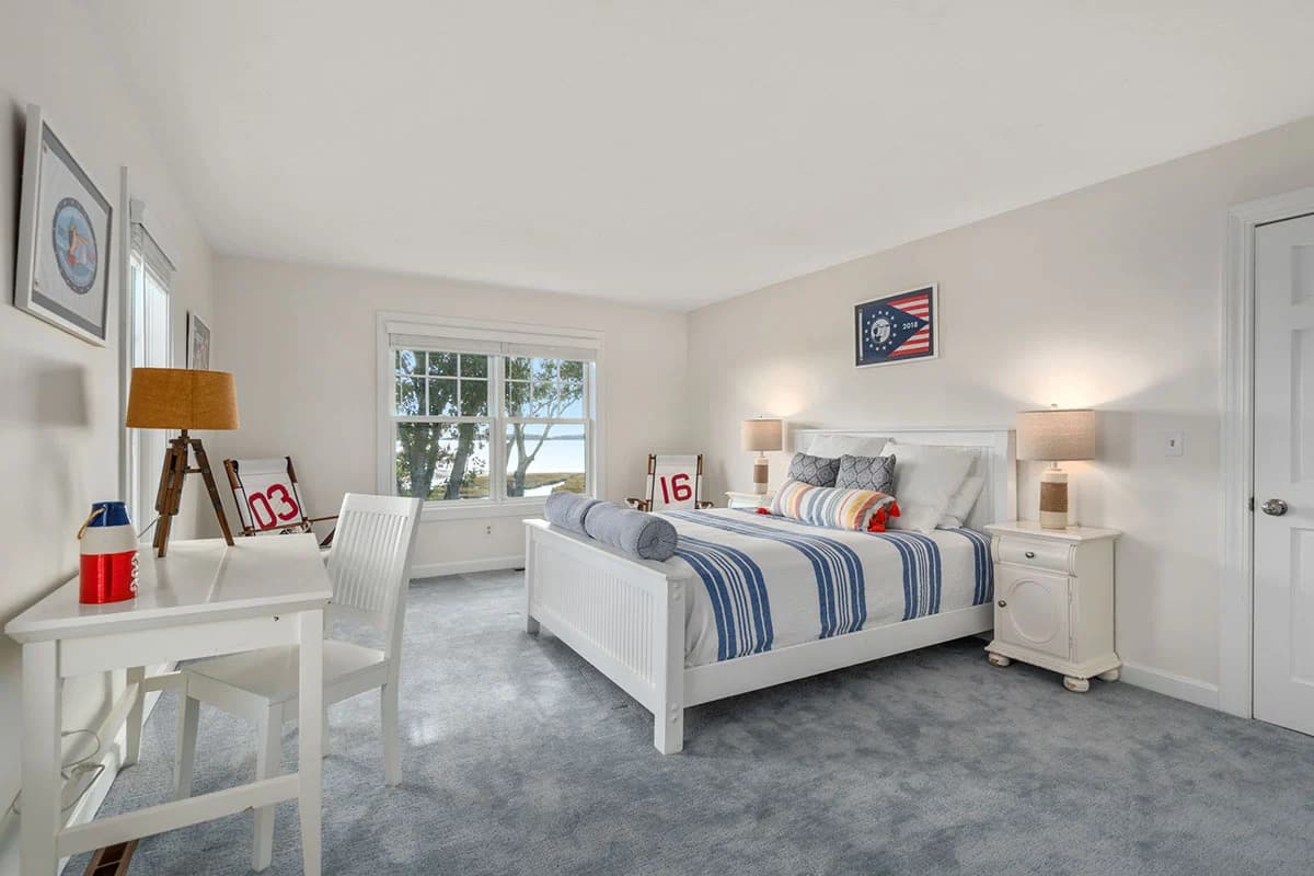 Summer House Too - Image 25