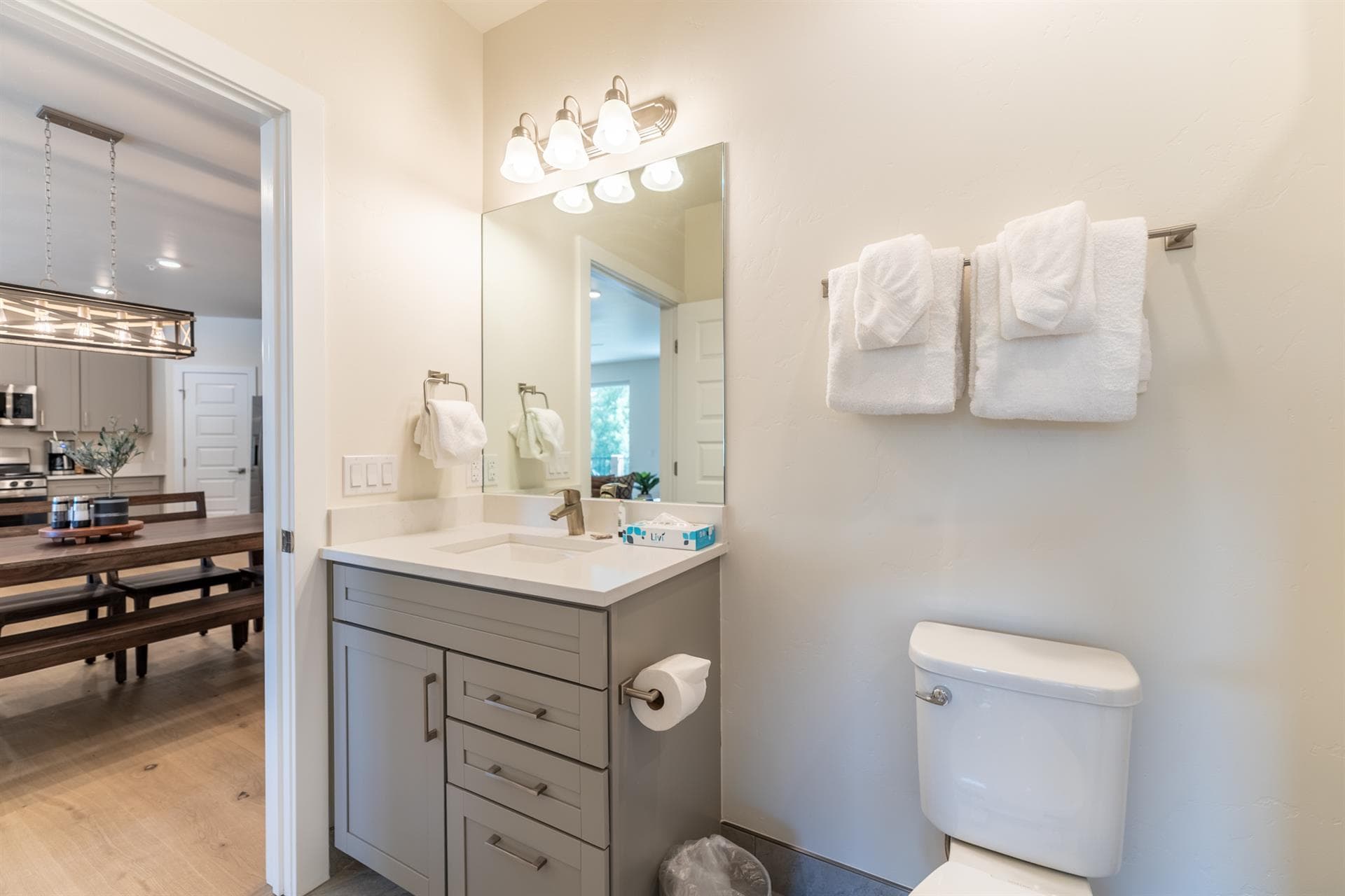 Mountain Mirage Escape - Image 22