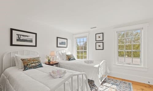 Hiawatha Manor - Image 23