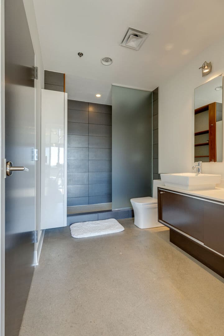 Spring Residence - Image 17