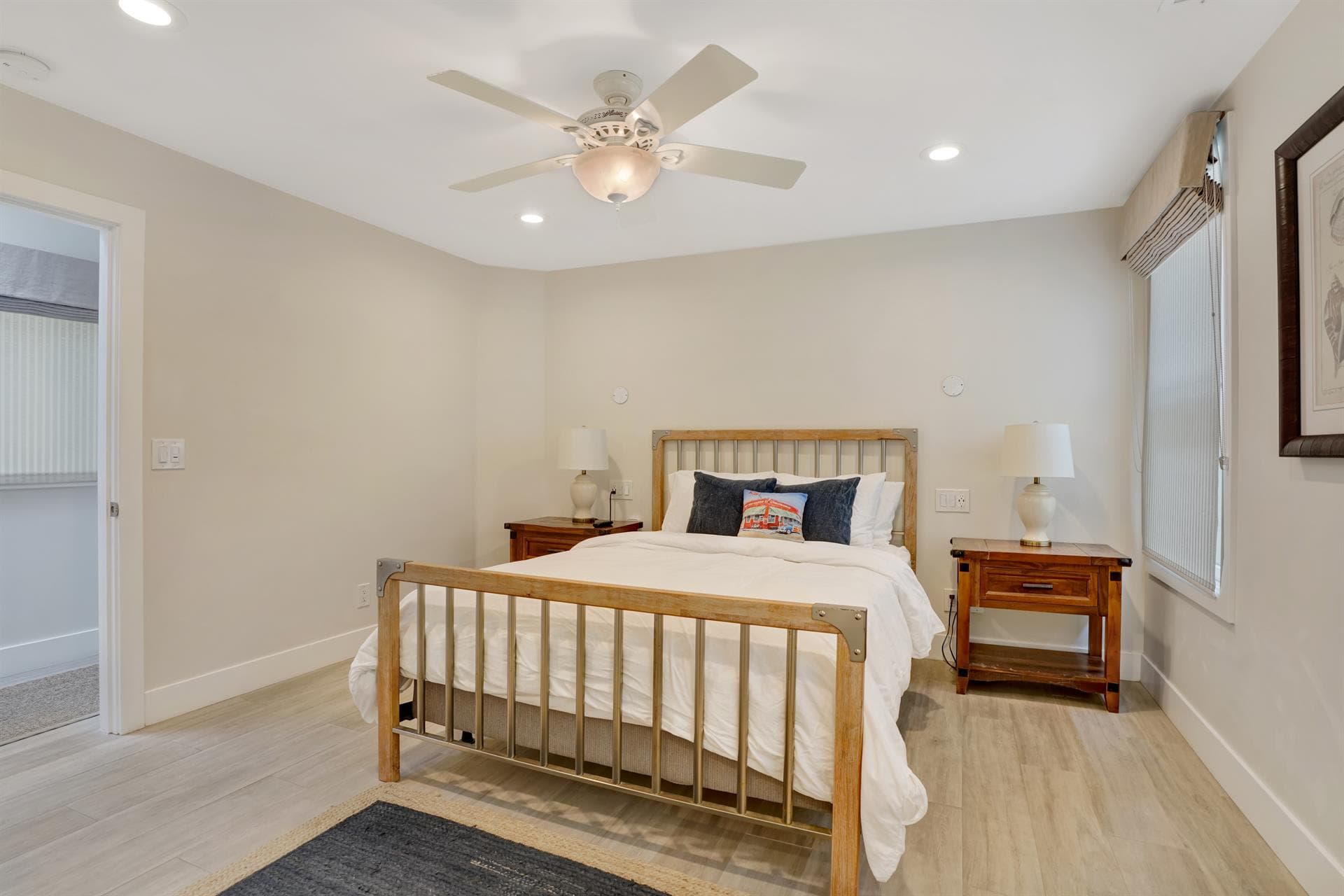 Catalina Oceanfront - Image 24