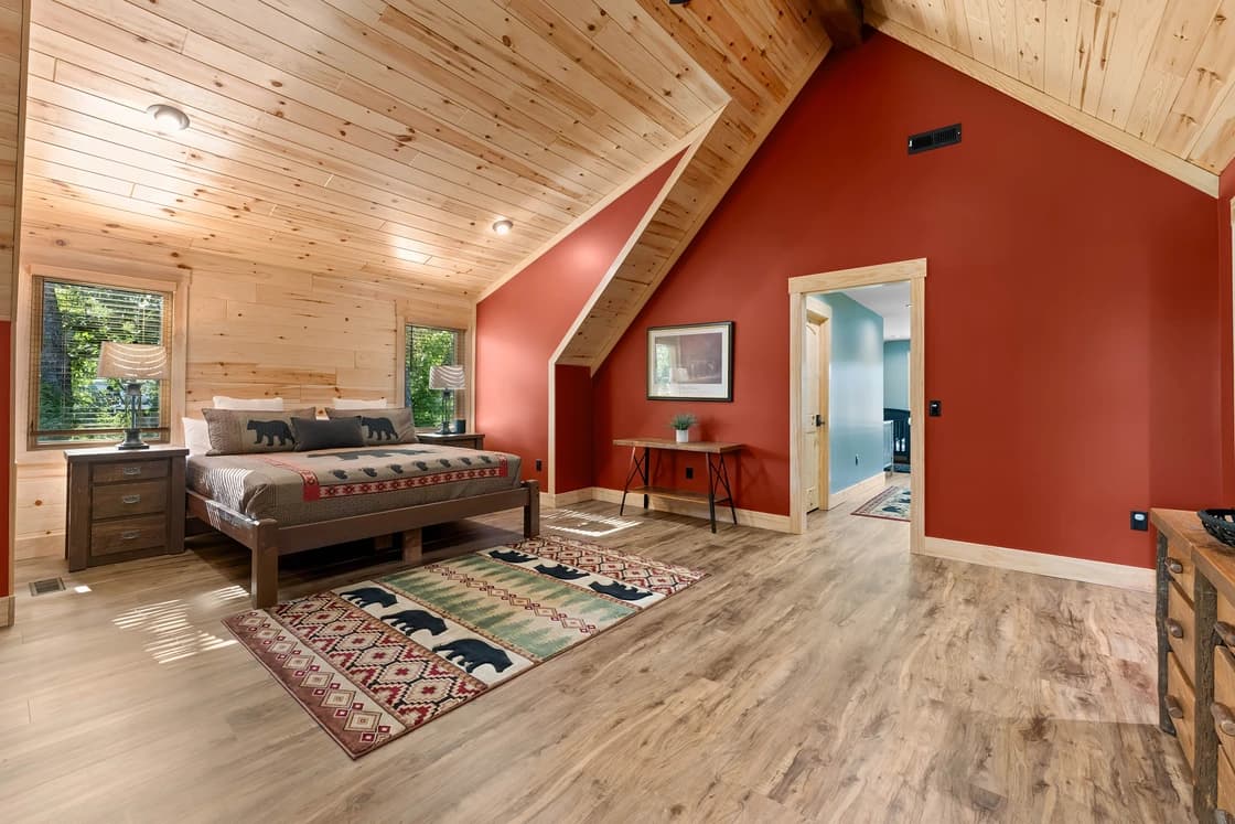 Lakefront Serenity Lodges - Image 16