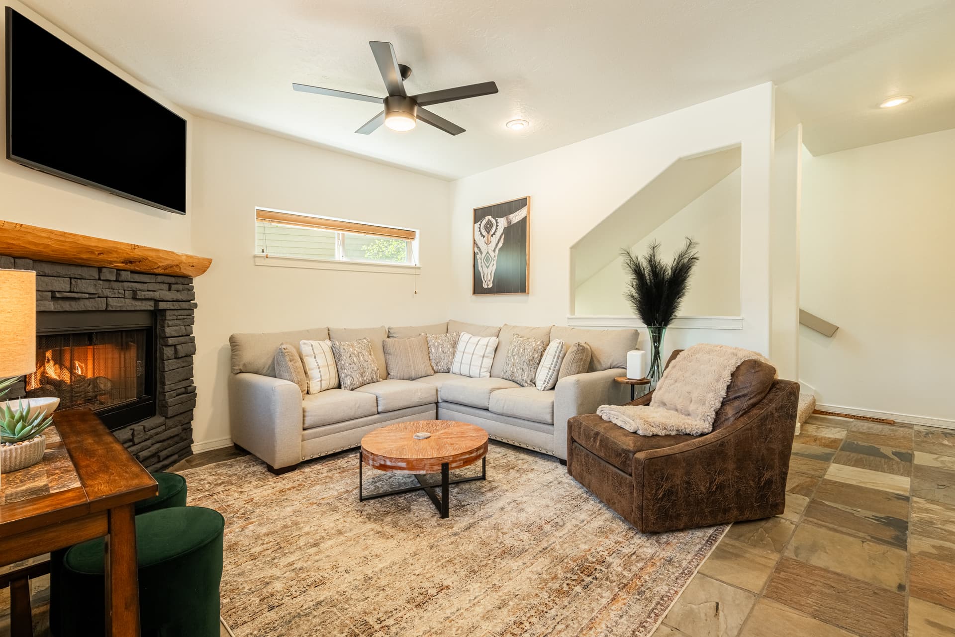Bear Hollow Retreat - Image 1
