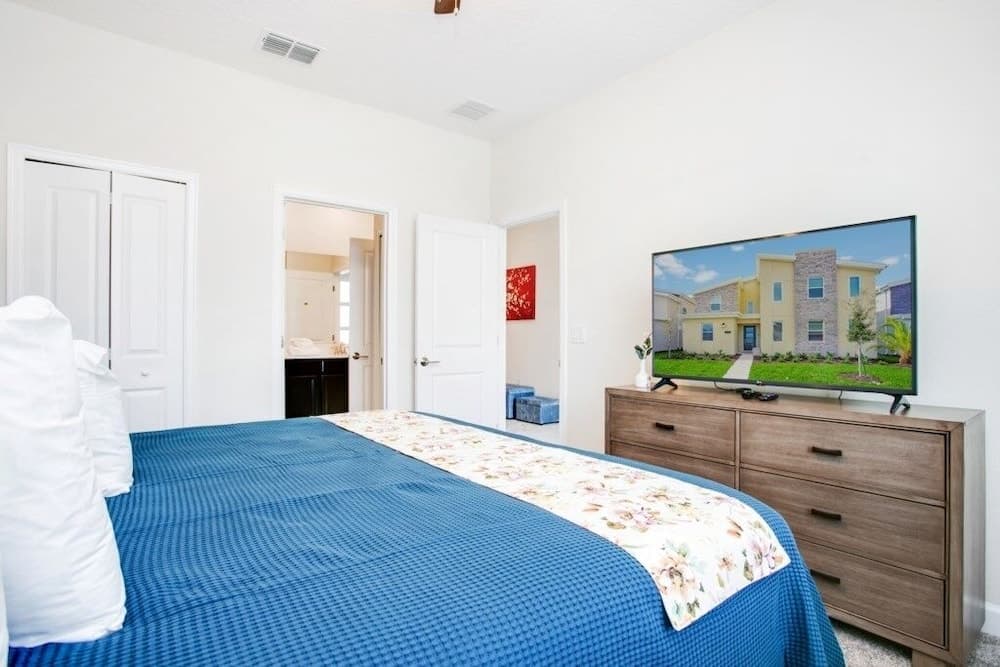 Lake Edge - Image 22