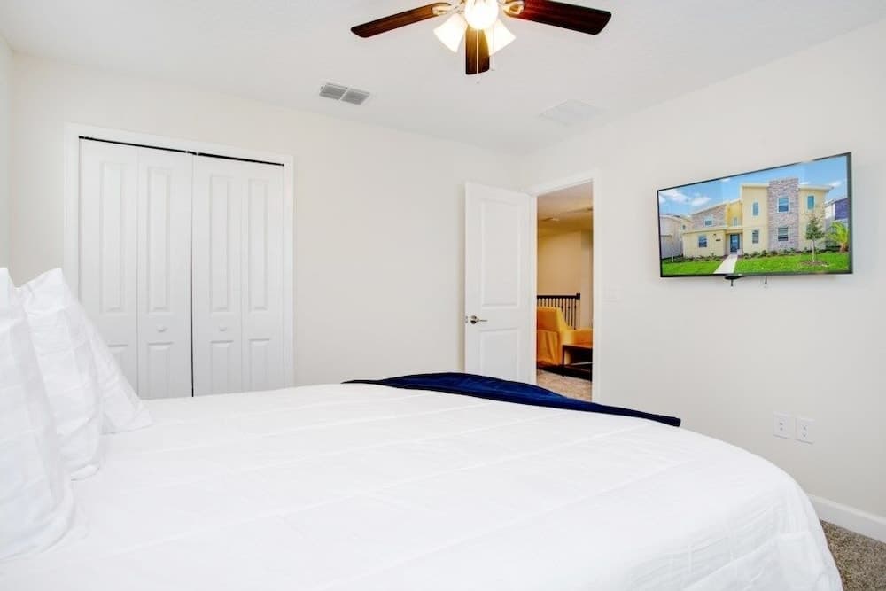 Lake Edge - Image 25