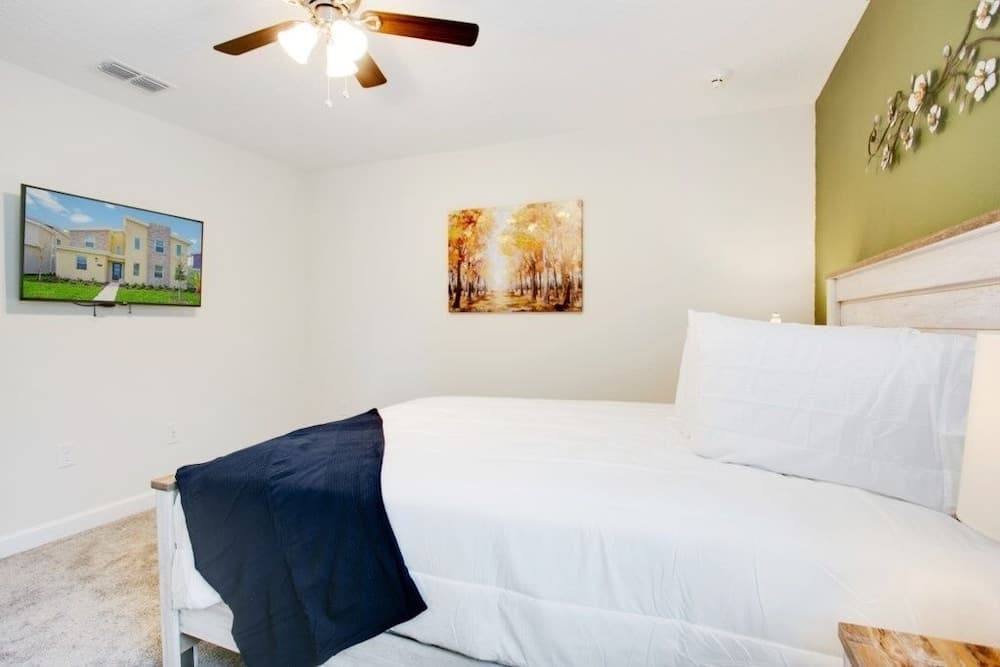 Lake Edge - Image 32