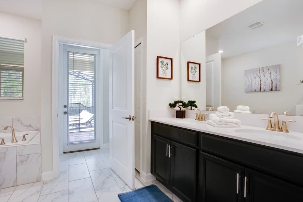 Lake Edge - Image 39