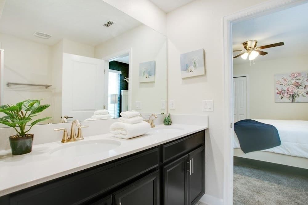 Lake Edge - Image 43