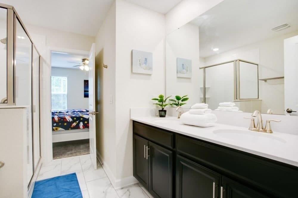 Lake Edge - Image 44