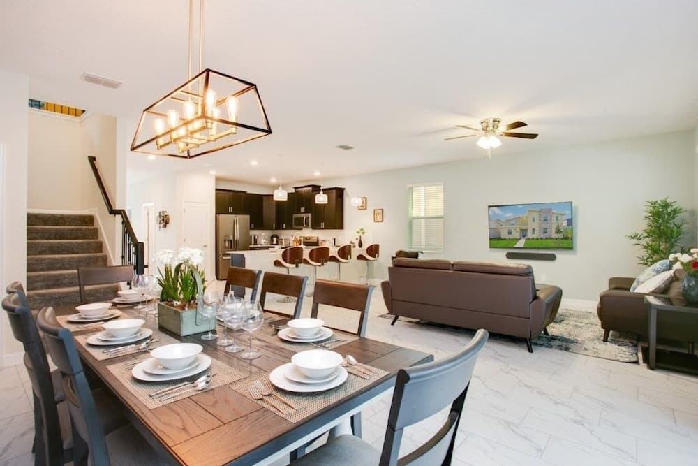 Lake Edge - Image 58