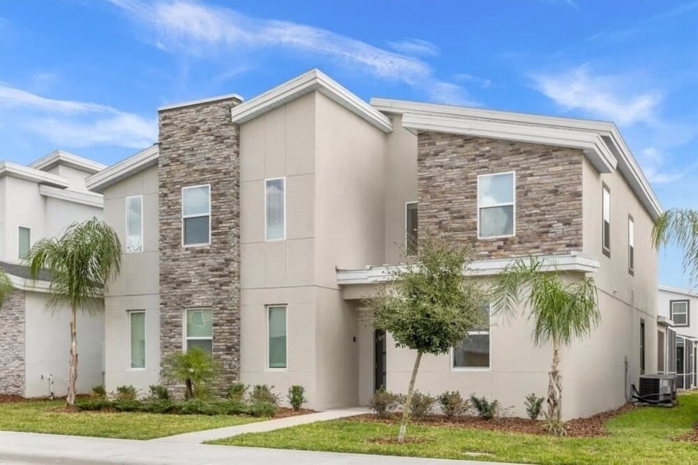 Sunny Nine - Image 3