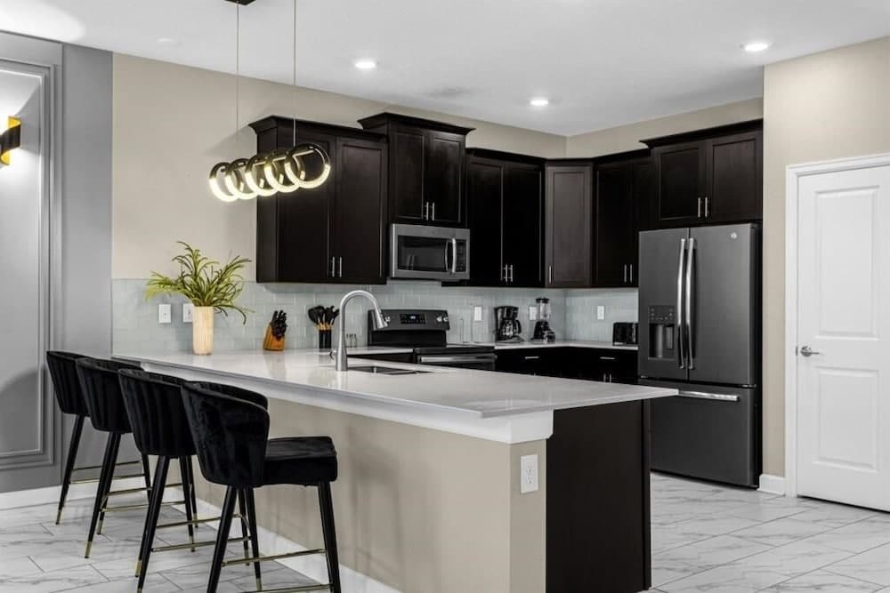 Sunny Nine - Image 5