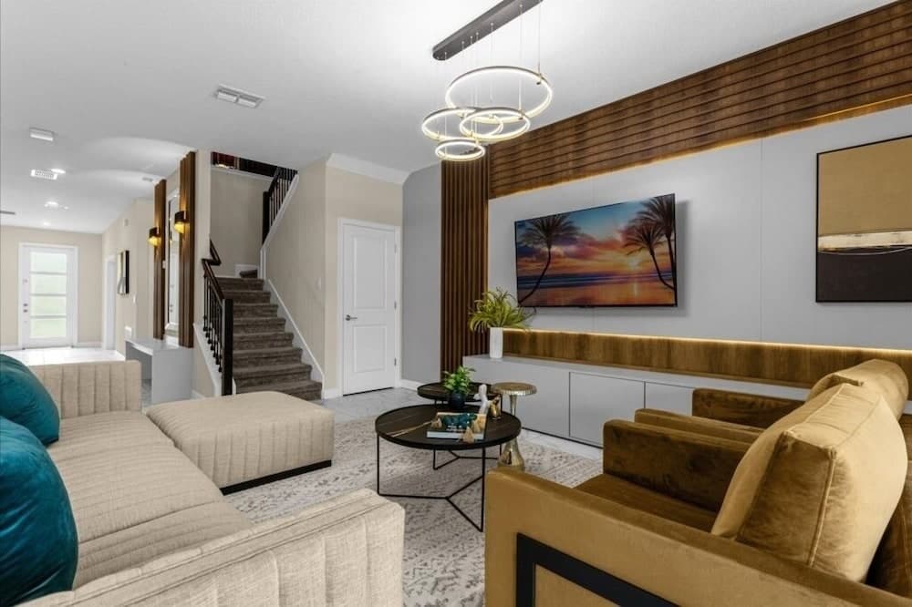 Sunny Nine - Image 4