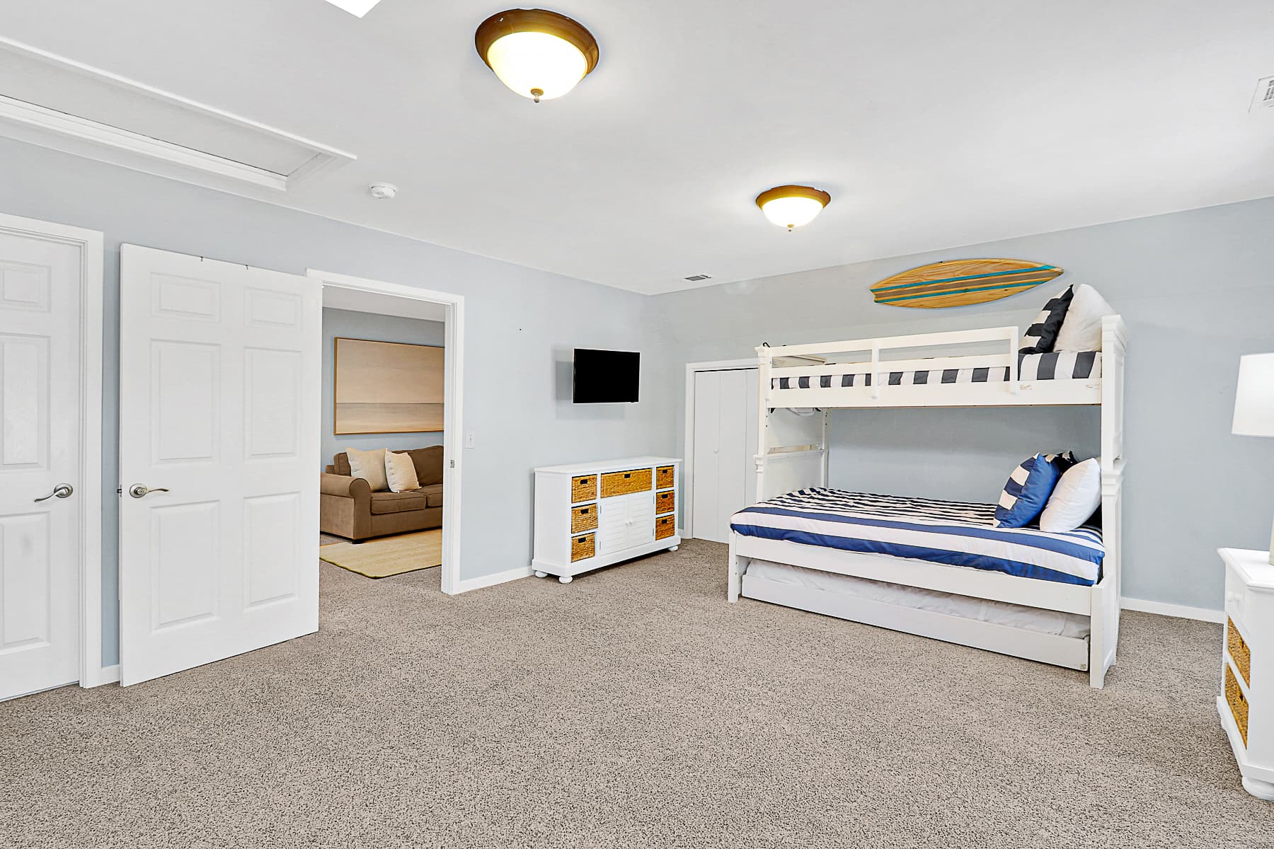 Flamingo Oasis - Image 23