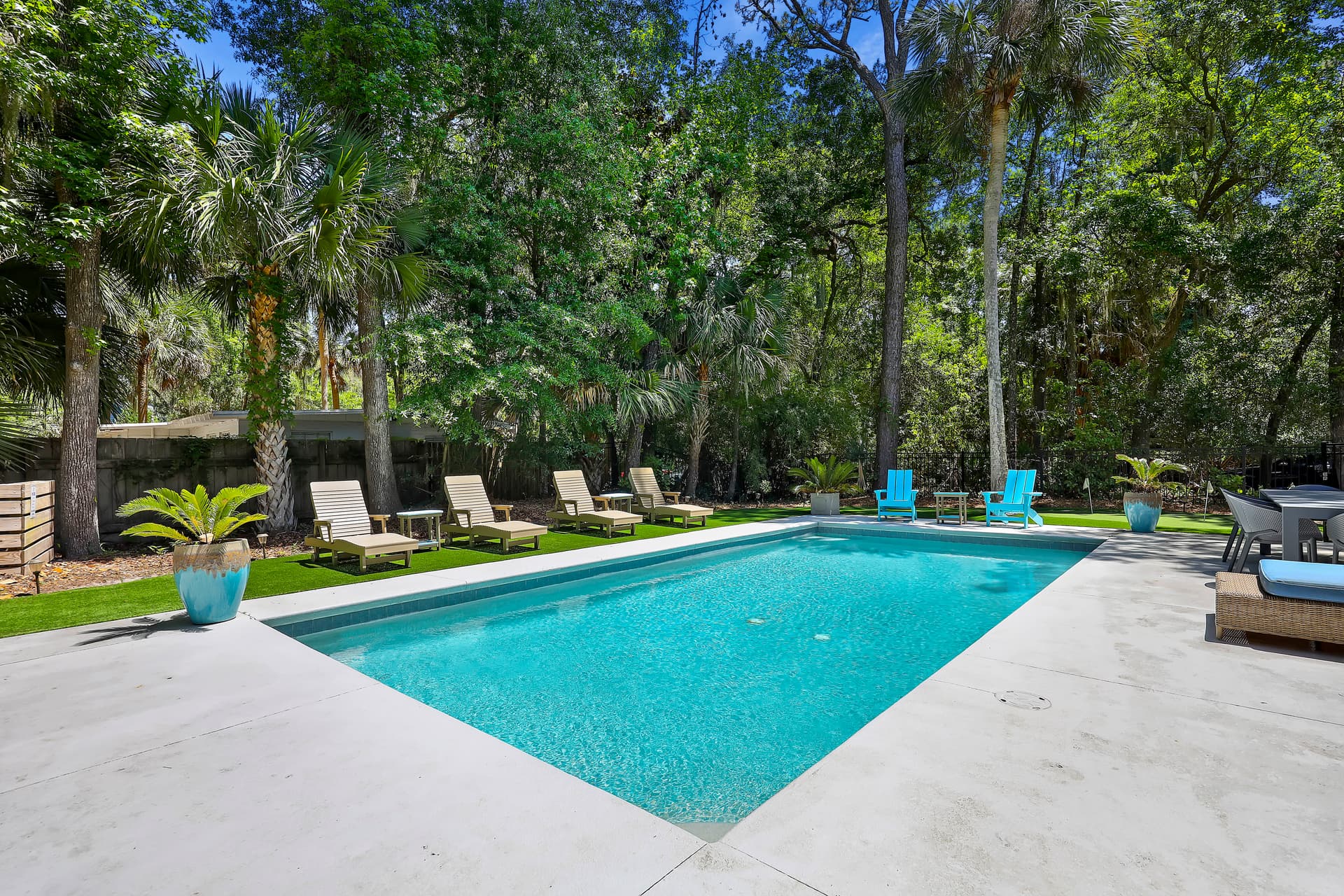 Flamingo Oasis - Image 2