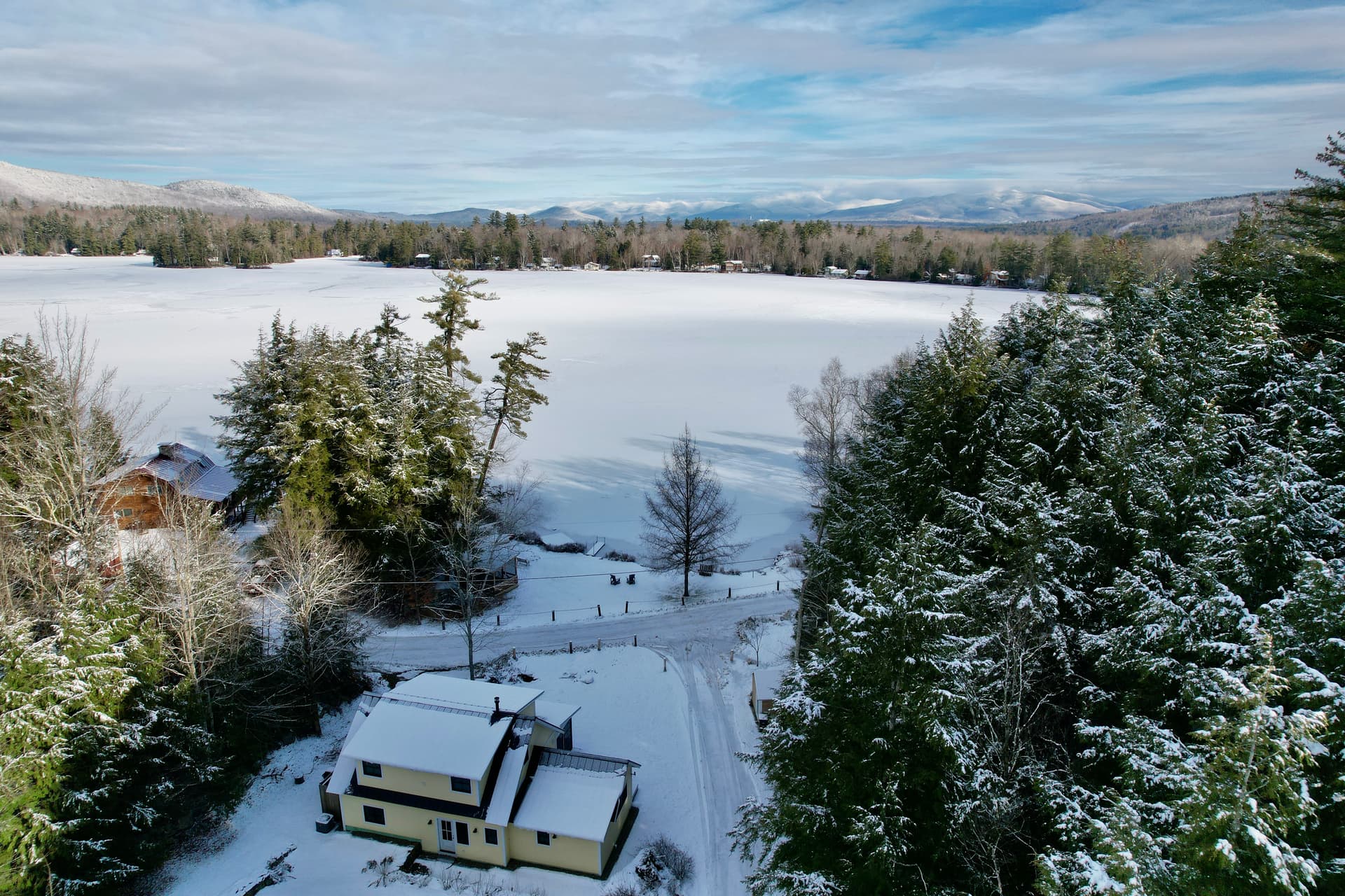 Forest Lake Oasis - Image 4