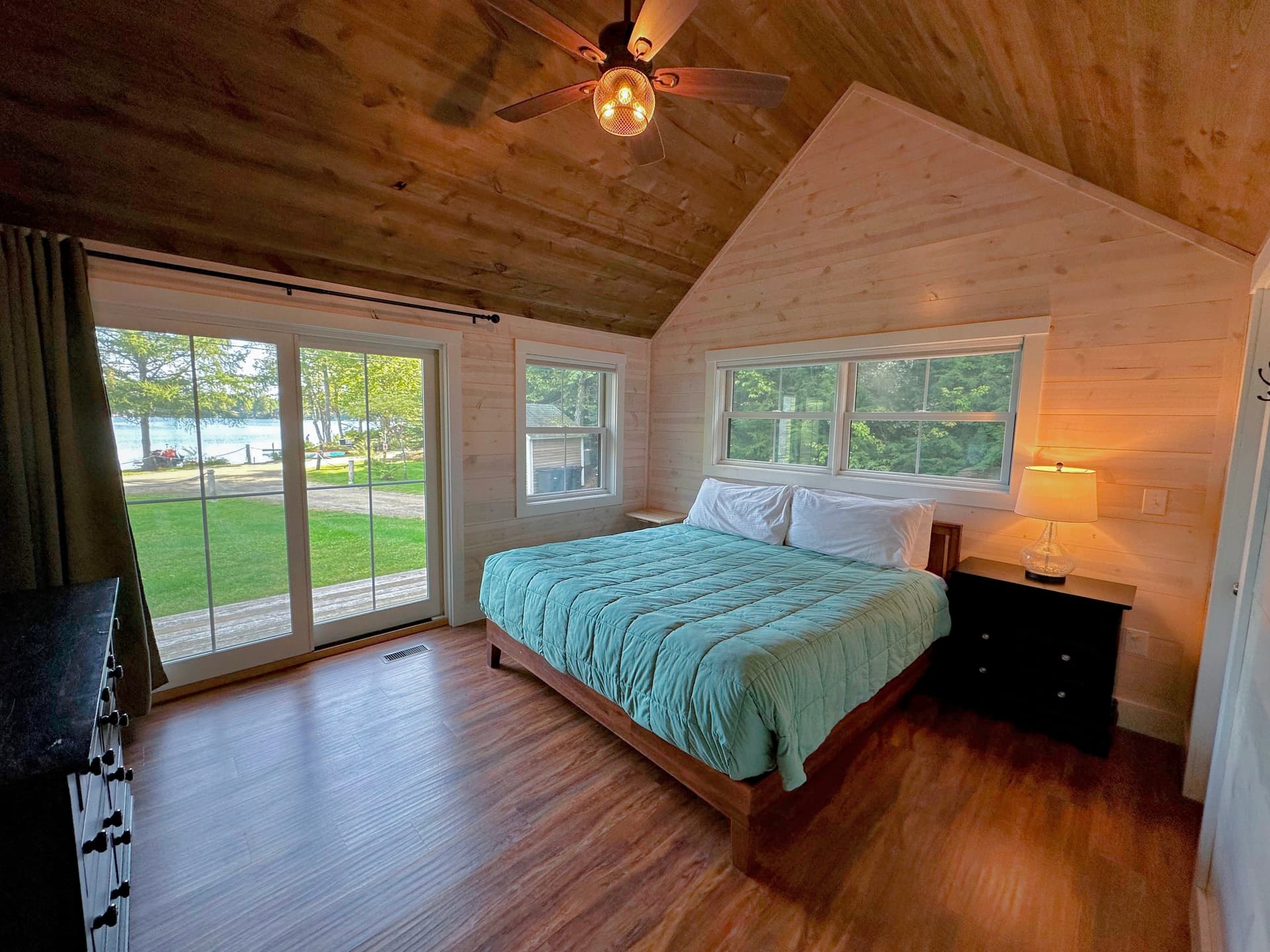 Forest Lake Oasis - Image 26