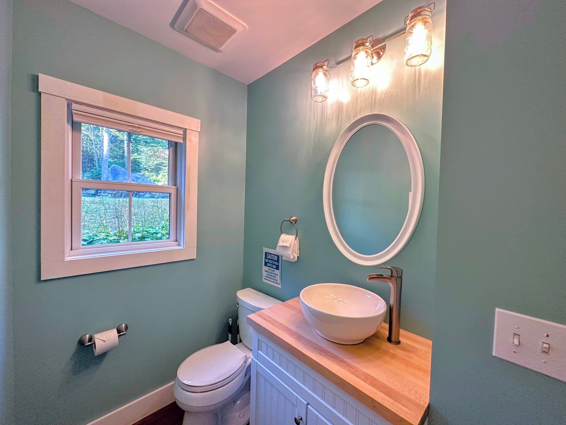 Forest Lake Oasis - Image 35