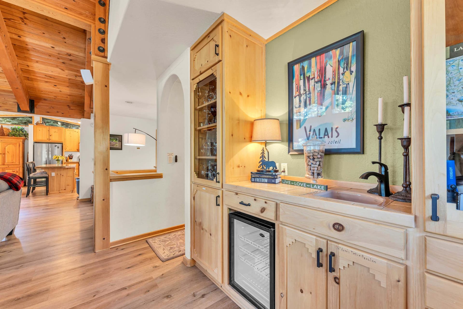 Big Bear Chalet - Image 12