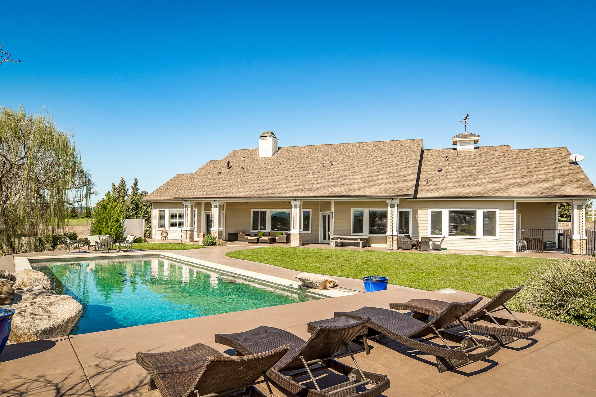 Frontier Farmhouse - Image 47