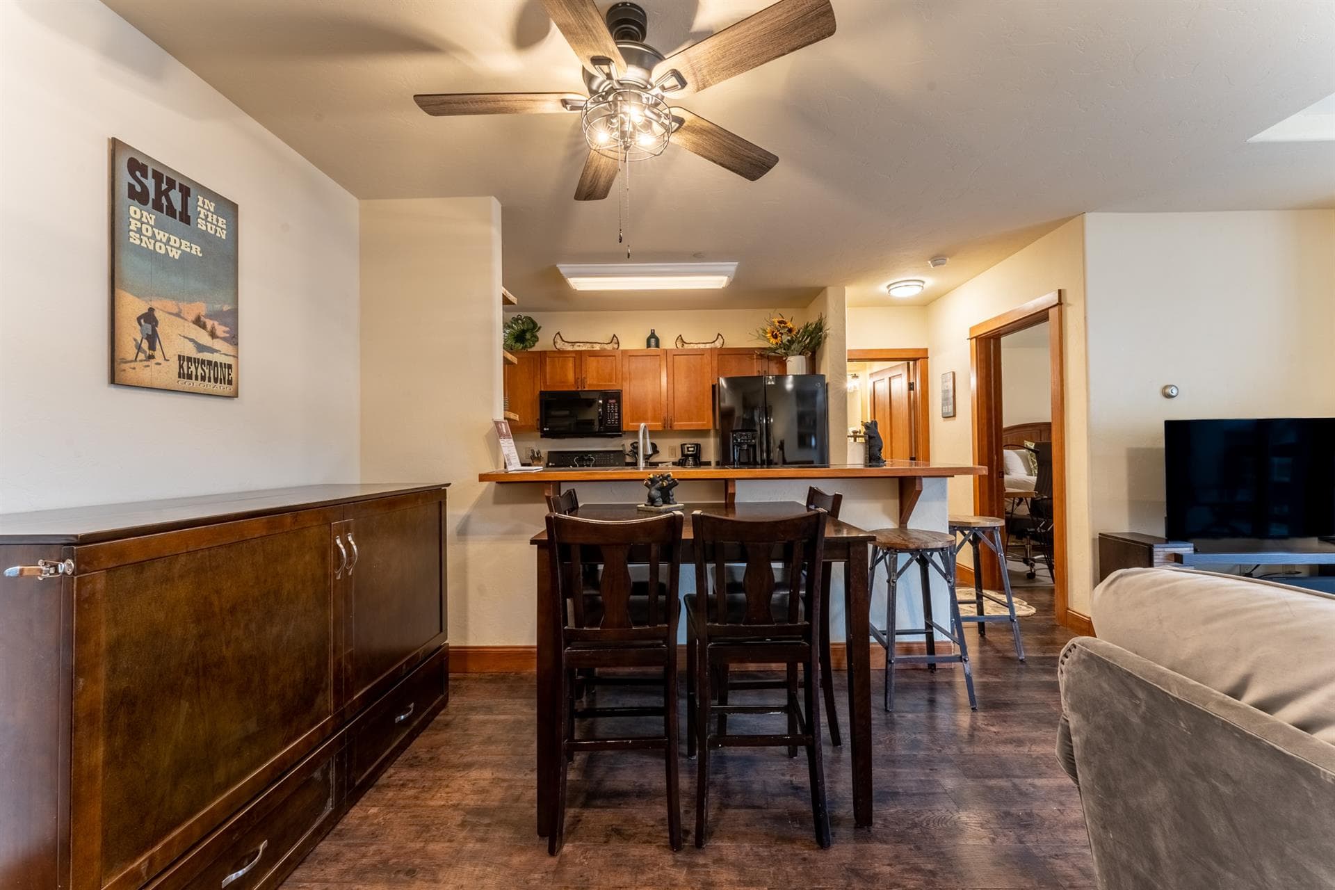 Misty Mountain House - Image 6