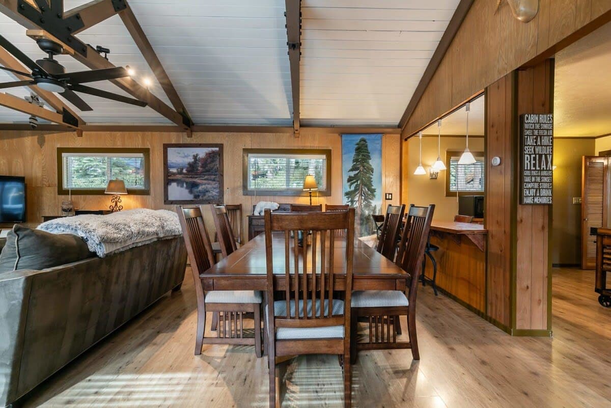Classic Tahoe Cabin - Image 12