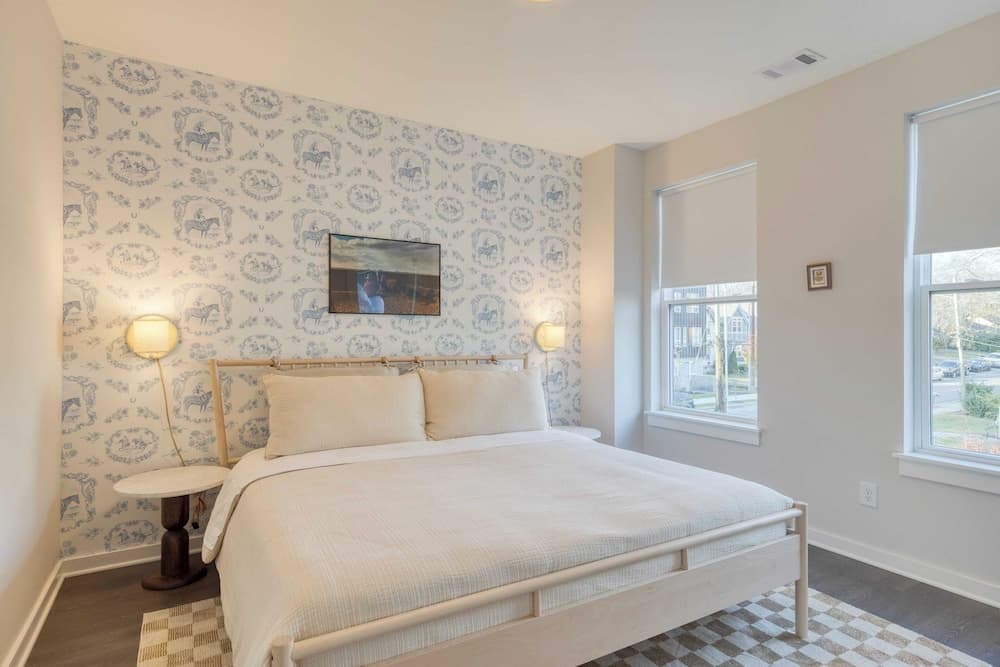 98 Degrees - Image 15