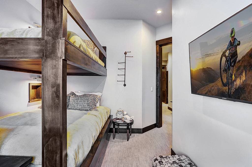 Wintours Leap - Image 41