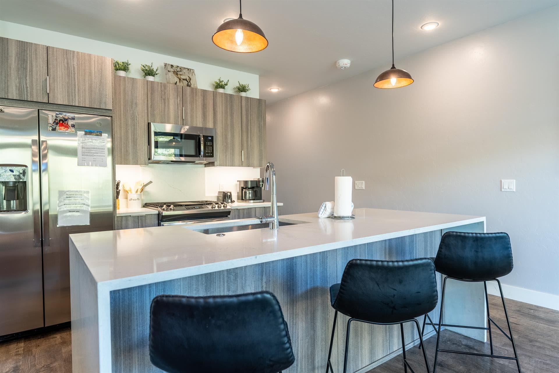 River West Residence - Image 16