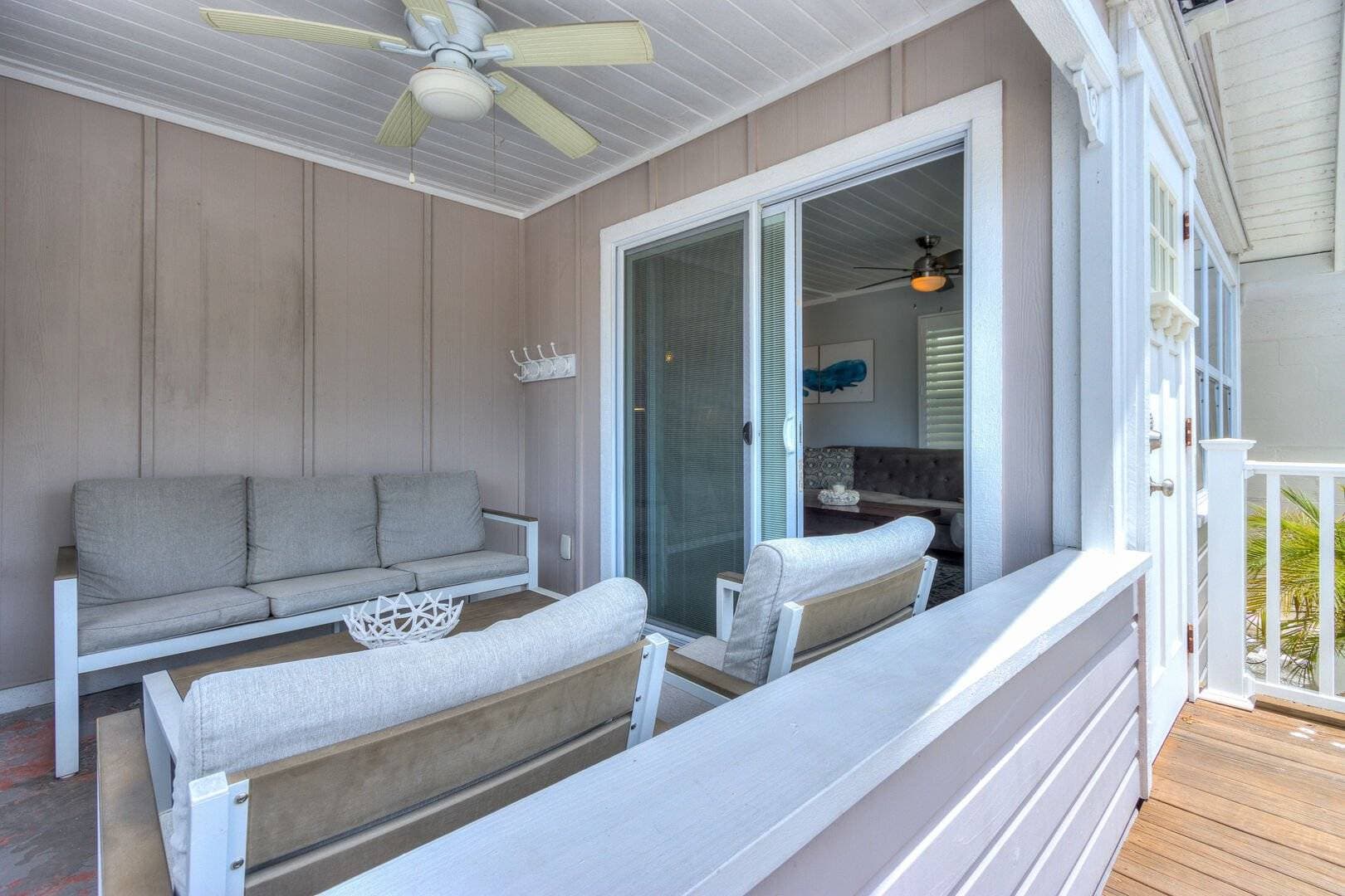 Island Vibes House - Image 21