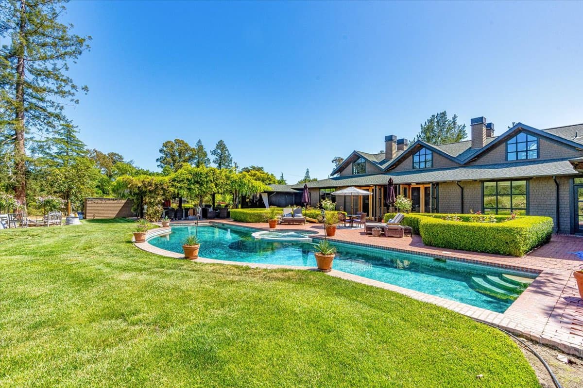 Benziger Family Estate - Image 19