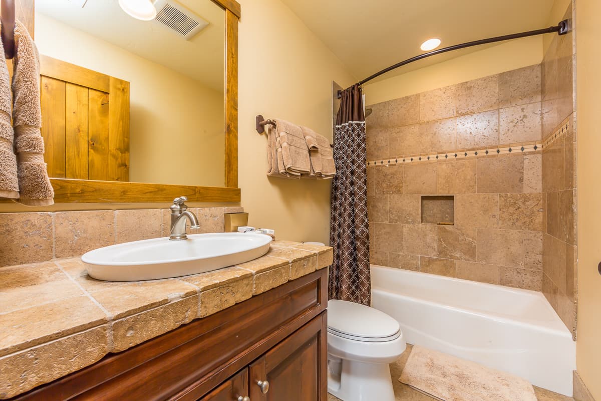 Settlement Cabin - Image 9