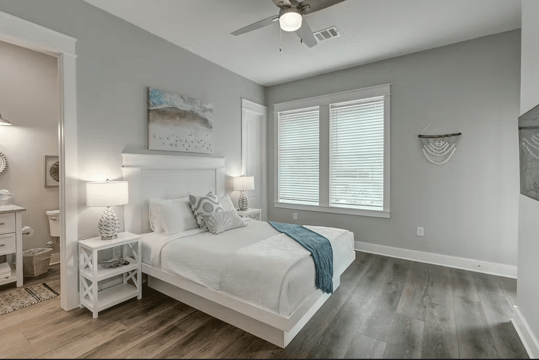 Coastal Happy Ours - Image 30