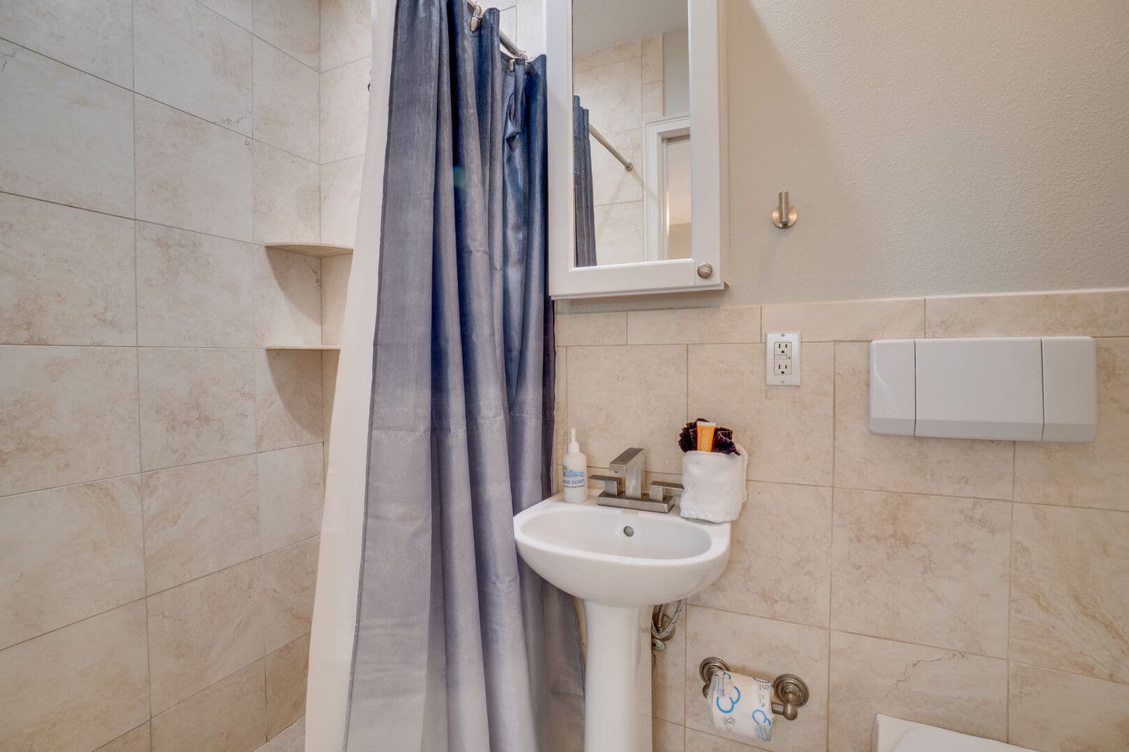 Blue Lagoon North Home - Image 13