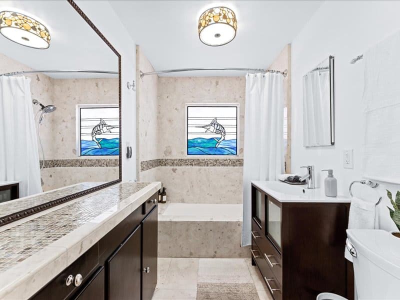 River Peninsula - Image 33