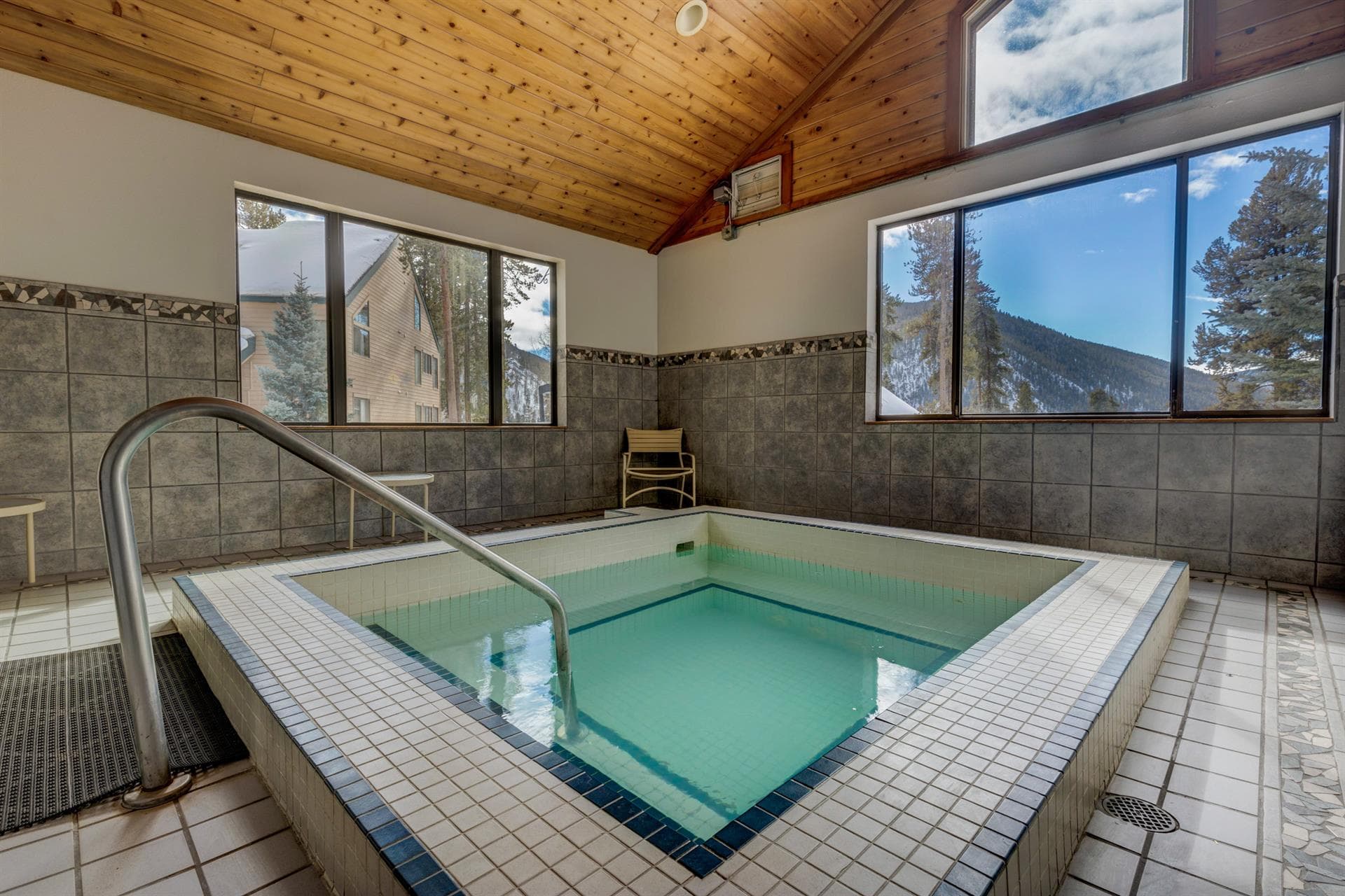 Lullaby Lodge - Image 17