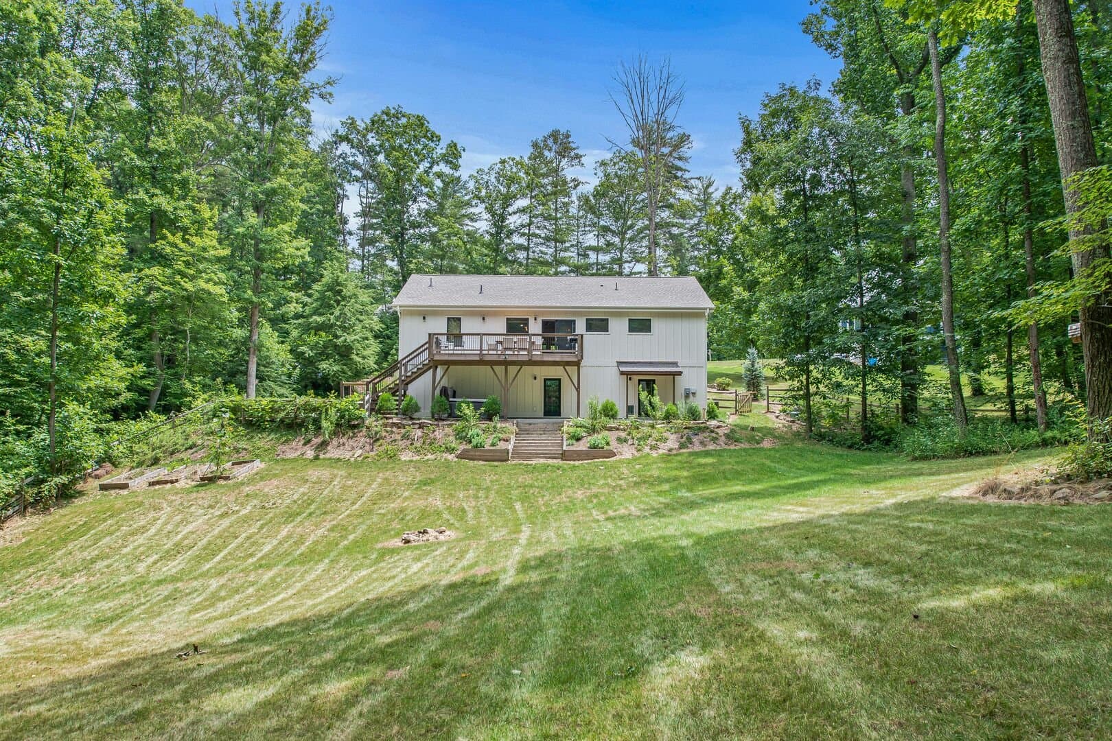 Nana's Branch - Image 30