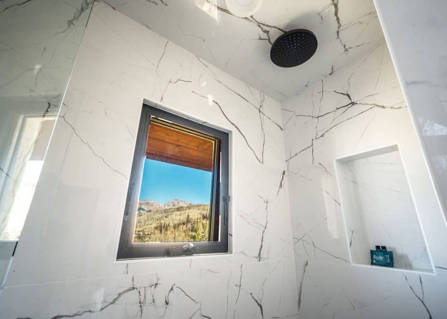 Winterleaf - Image 34