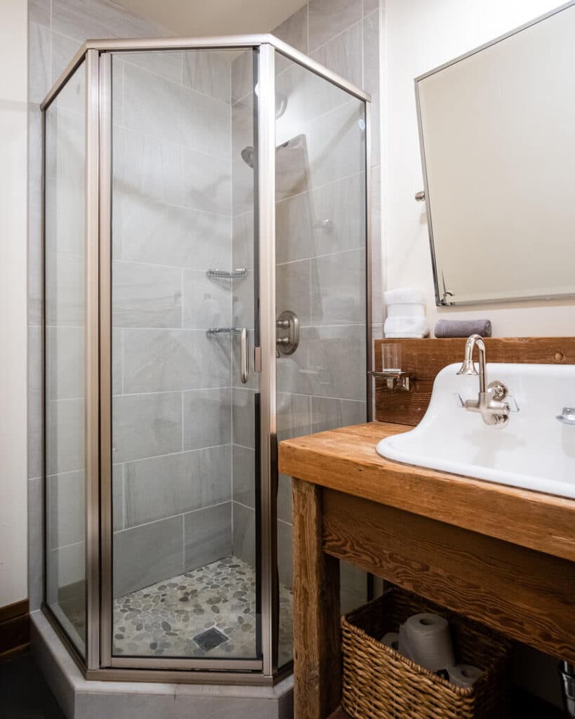 Spur Road Villa - Image 47